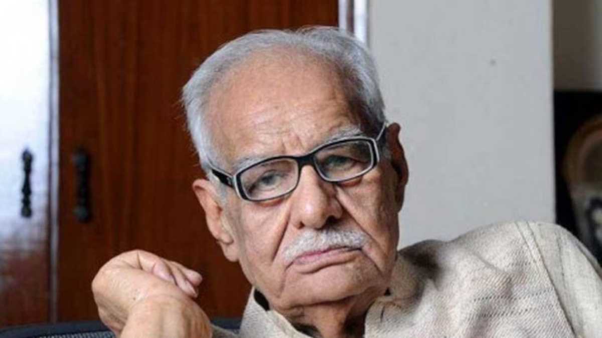 स्मृति शेष : पत्रकारिता के पितामह, हर किरदार में कुलदीप नैयर रहे दमदार